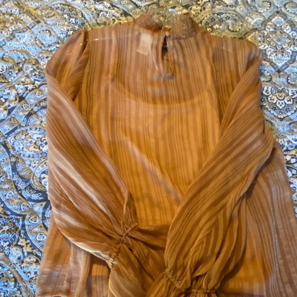 Pinky Mauve blouse with cami lightly attached - Picture 4 of 9